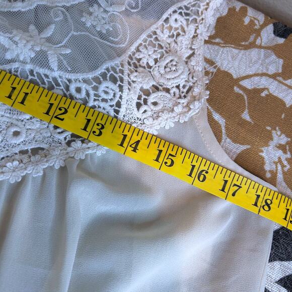 Boho Chic Crochet Lace Sheer Cottage Sleeveless Festival Coastal Cream Top MED - Picture 10 of 10